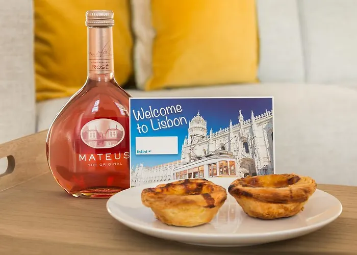 Sao Mamede Downtown *